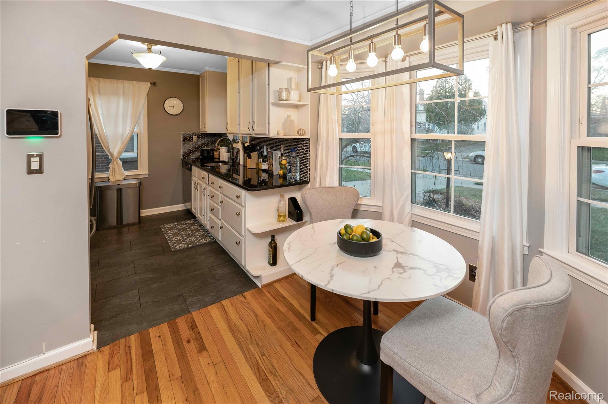 4414 Groveland Avenue