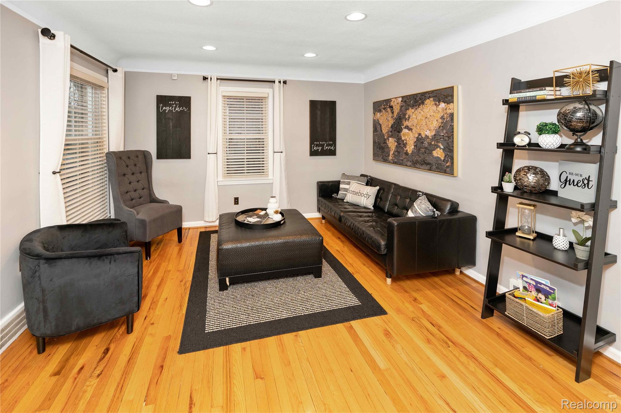 4414 Groveland Avenue