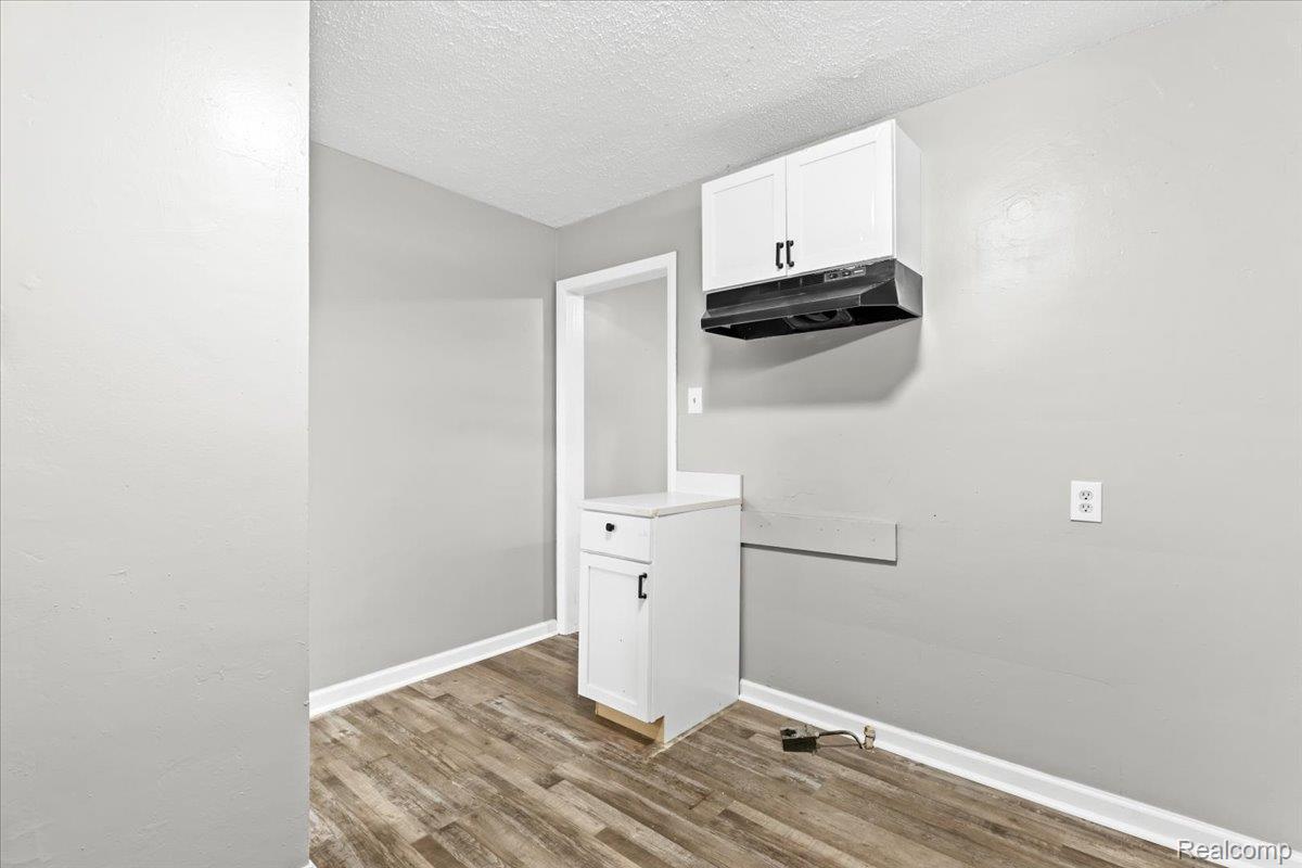 11000 Whitehill Street