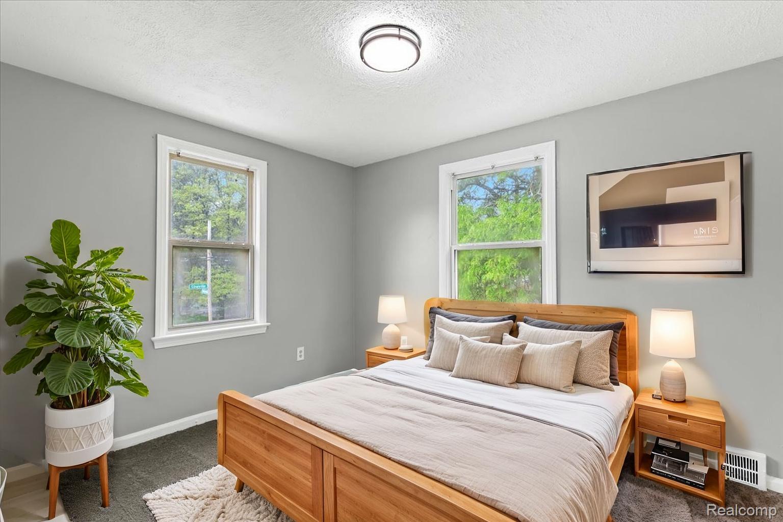 11000 Whitehill Street