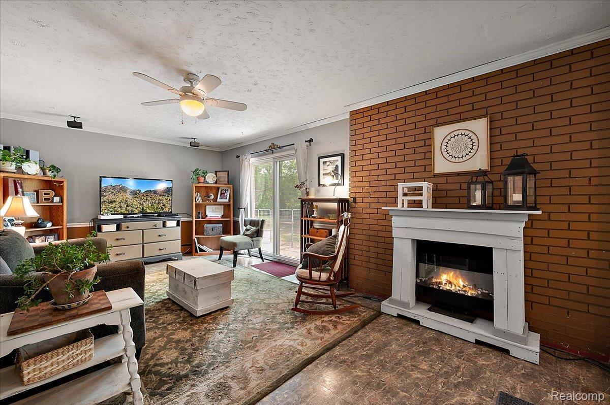 335 Douglas Drive