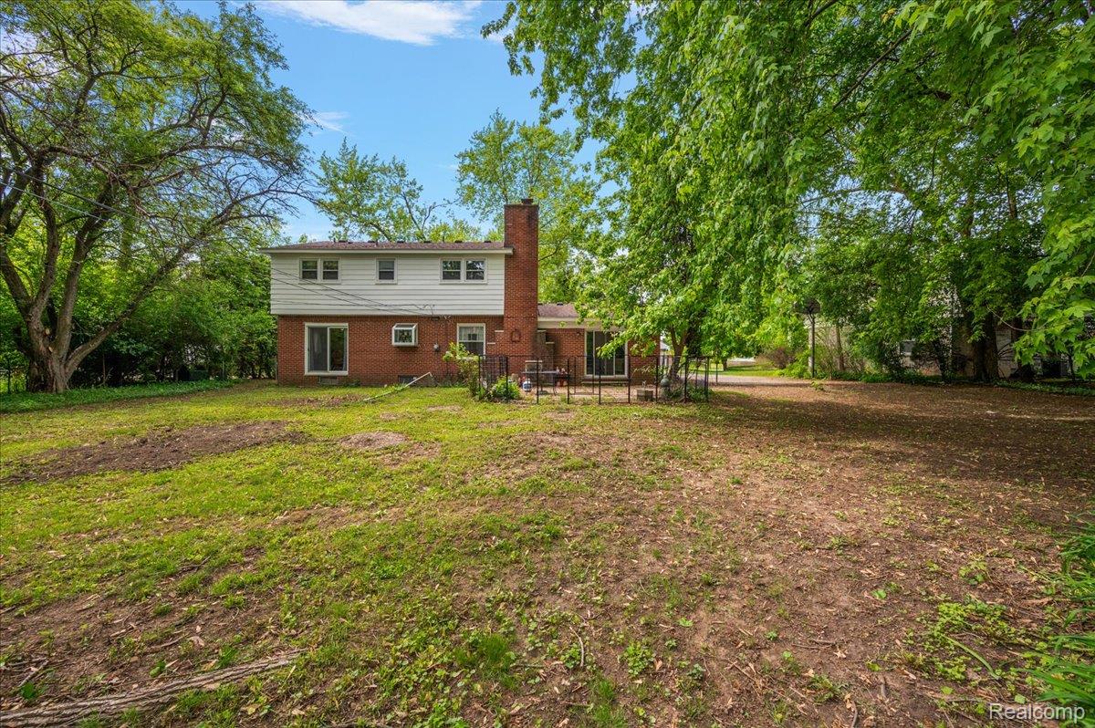 335 Douglas Drive
