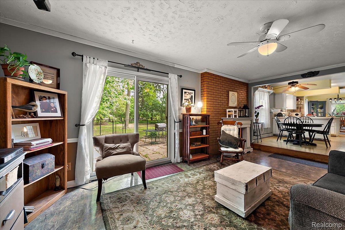335 Douglas Drive