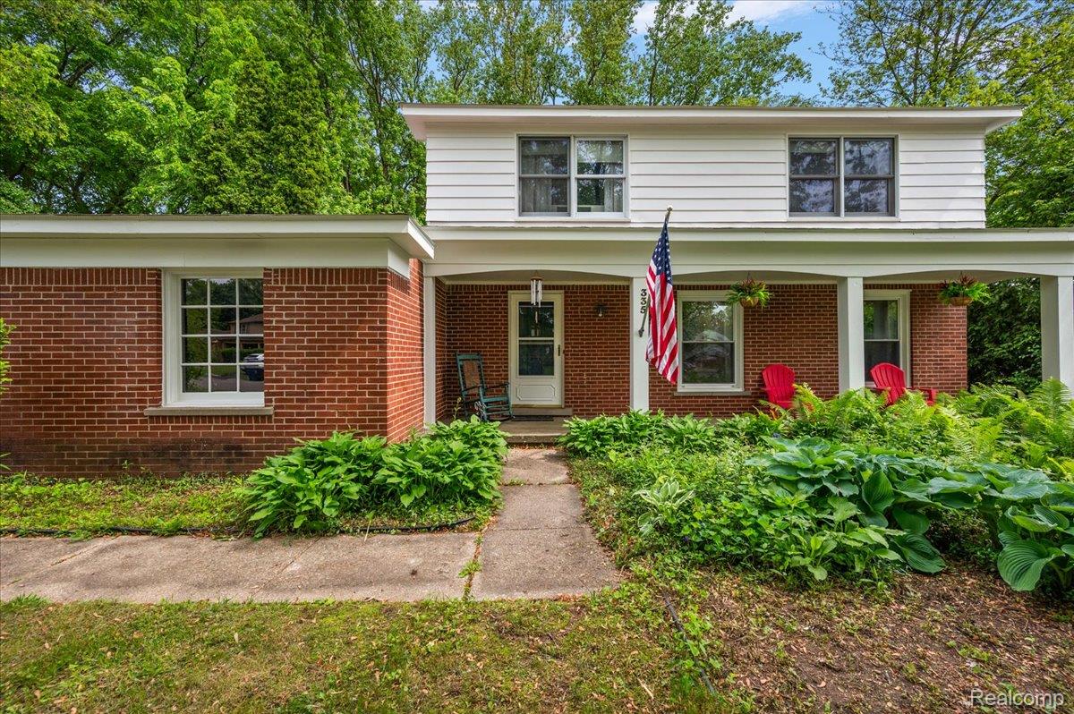 335 Douglas Drive