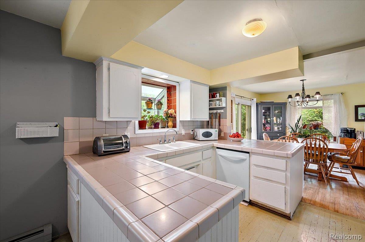 335 Douglas Drive