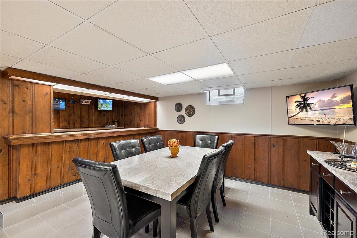 436 W Sunnybrook Drive