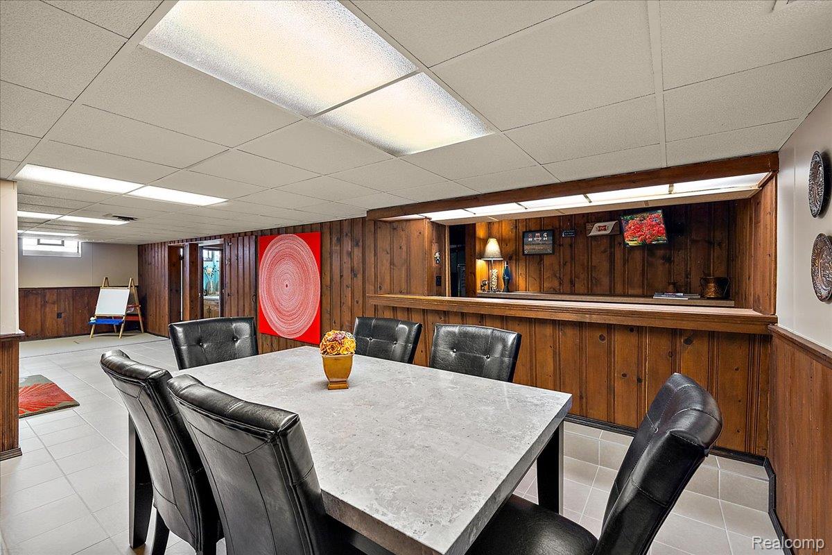 436 W Sunnybrook Drive