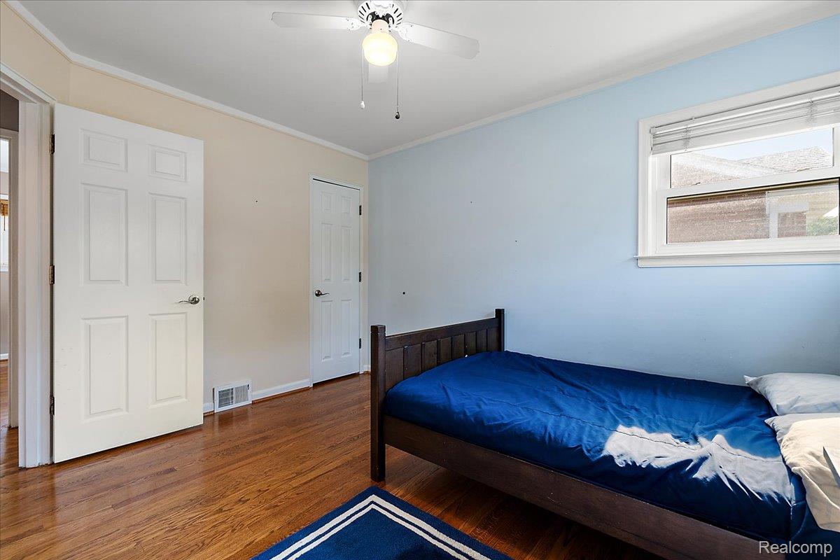 436 W Sunnybrook Drive