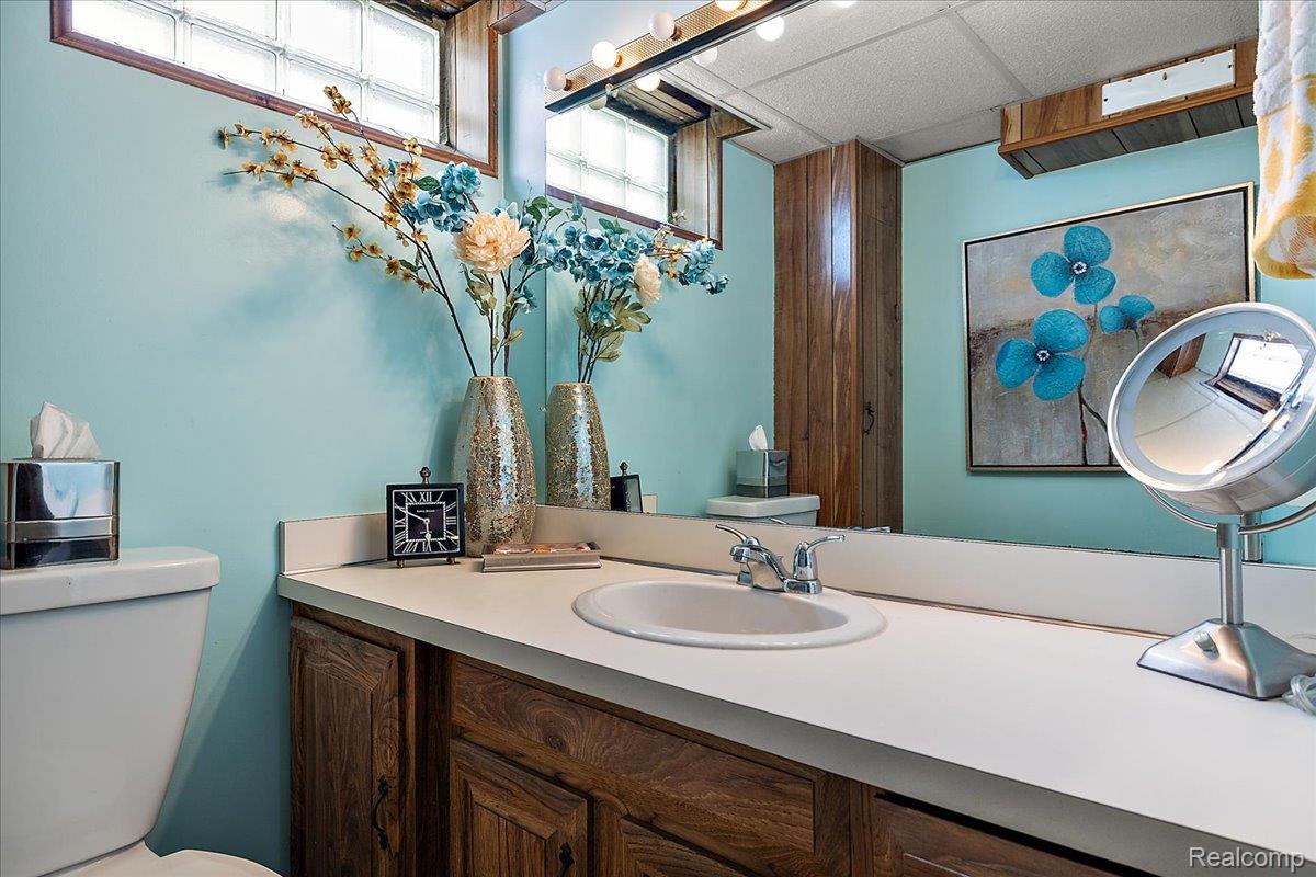 436 W Sunnybrook Drive