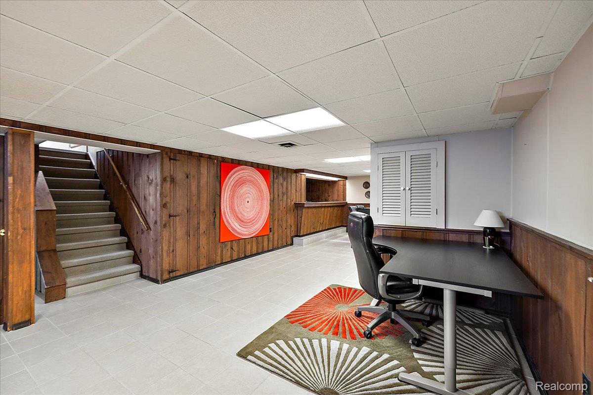 436 W Sunnybrook Drive