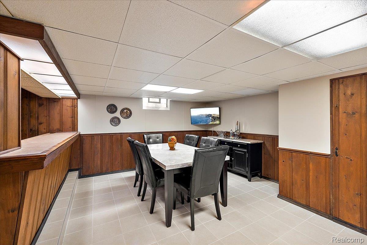 436 W Sunnybrook Drive