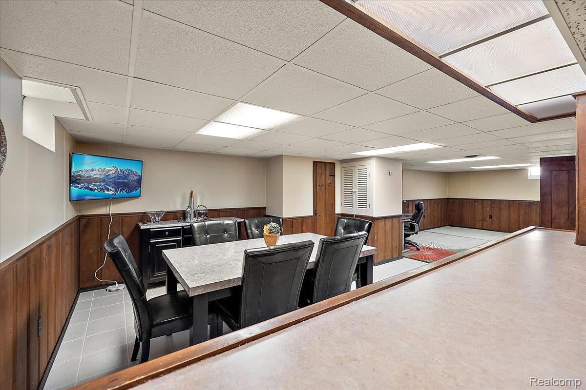 436 W Sunnybrook Drive