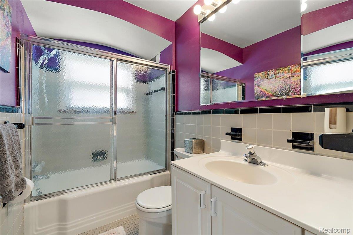 436 W Sunnybrook Drive