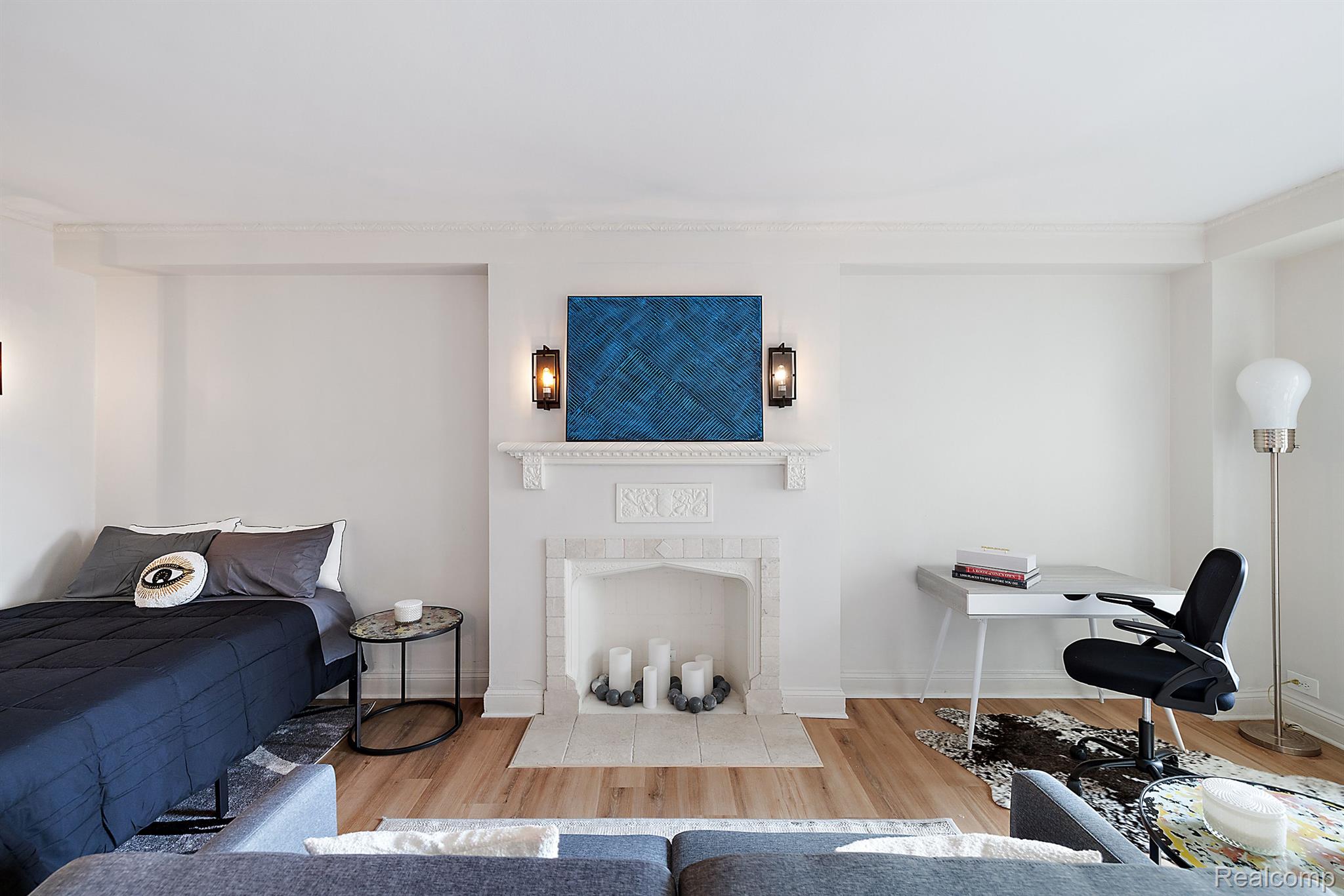 15 E KIRBY Street 315