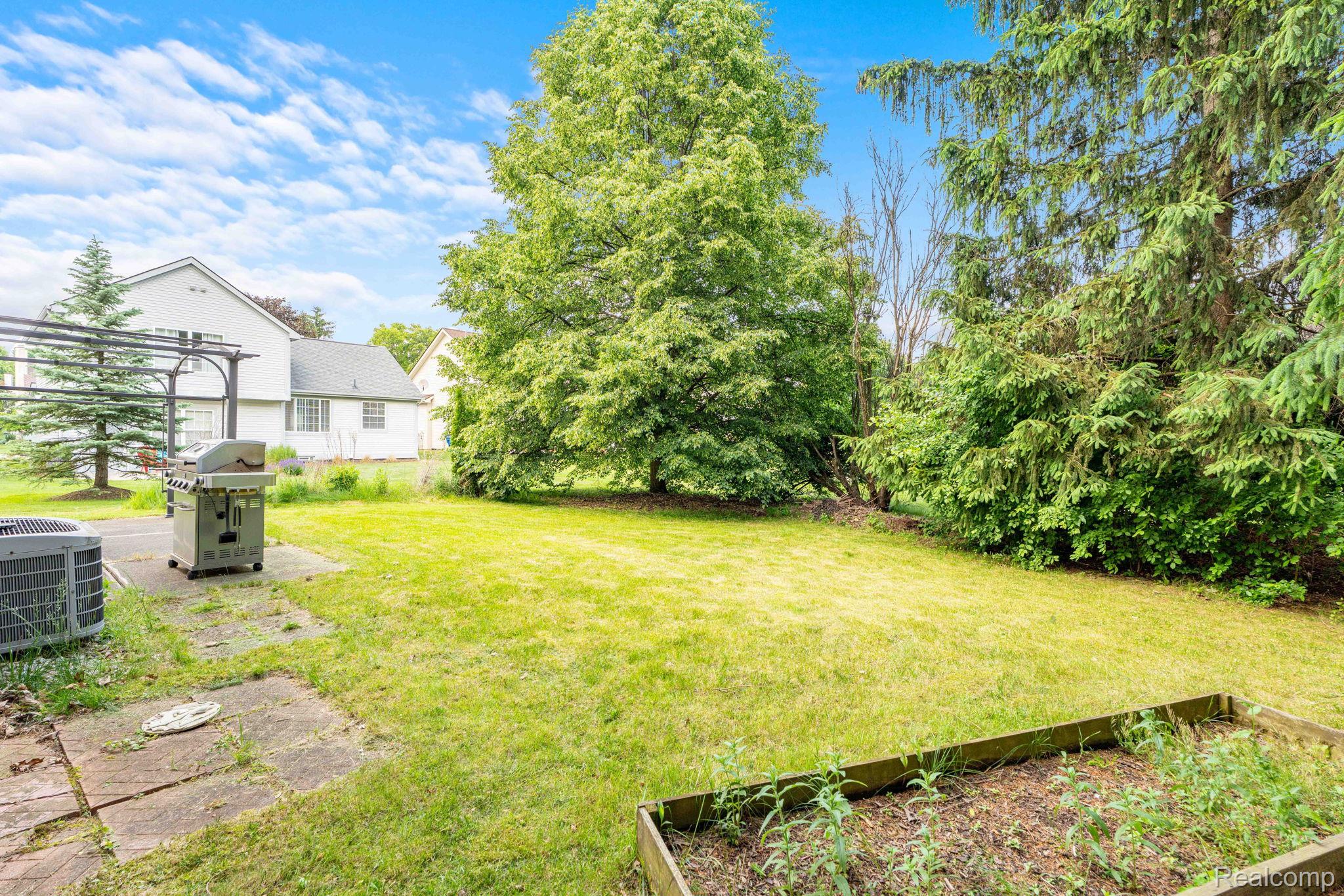 332 Lake Meadow Drive