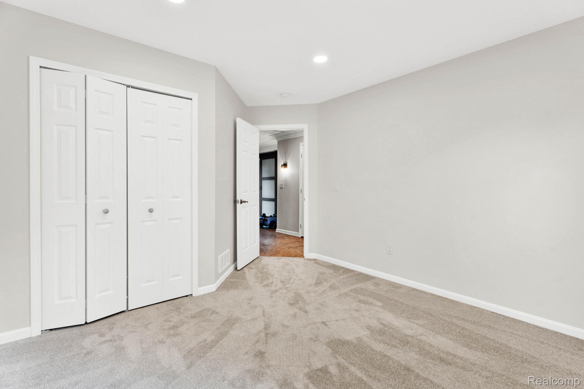 332 Lake Meadow Drive