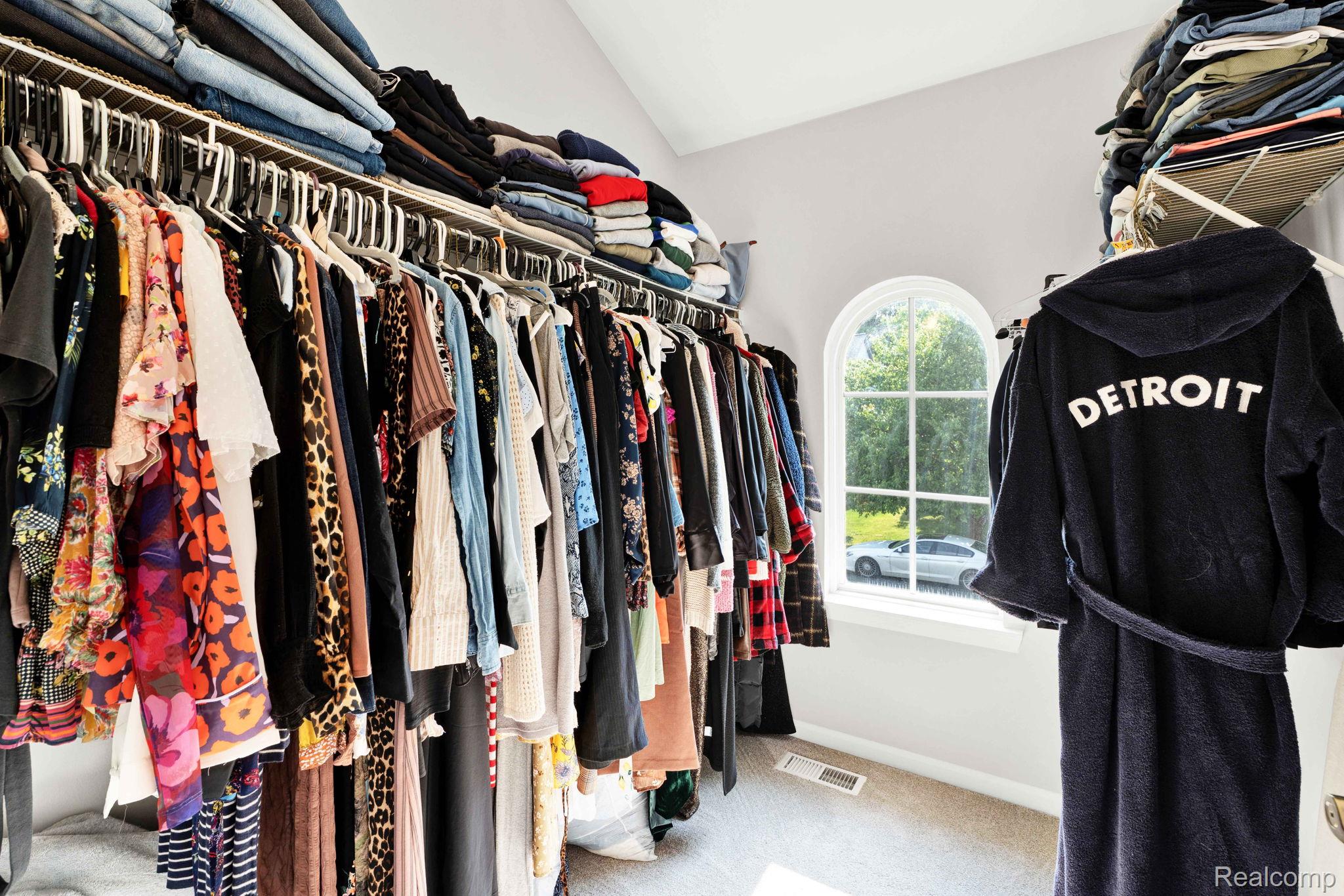 332 Lake Meadow Drive