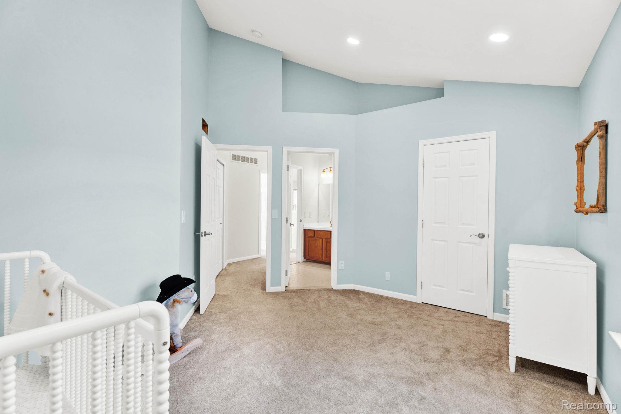 332 Lake Meadow Drive