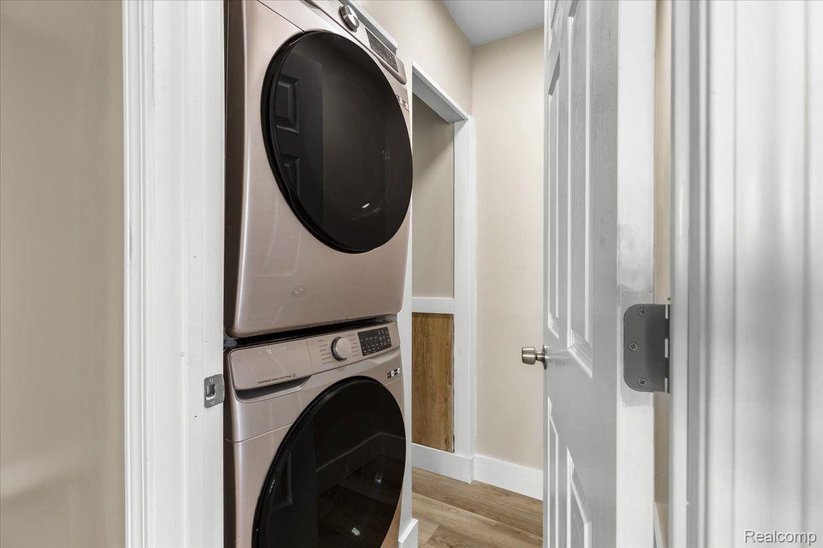 16558 Indiana Street