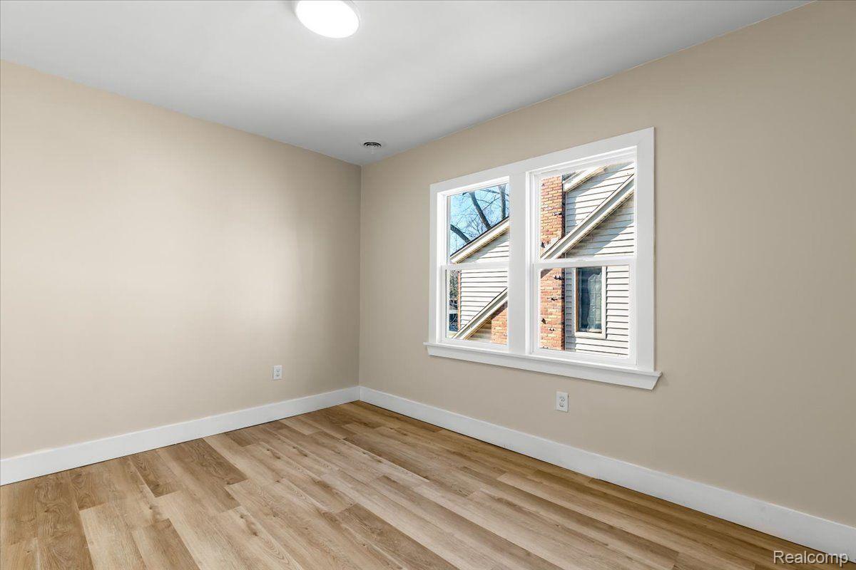 16558 Indiana Street