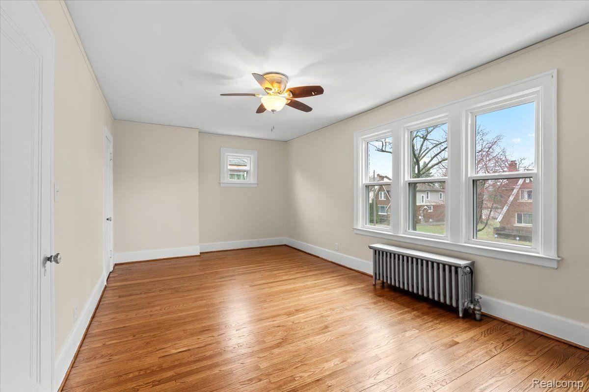 16525 Roselawn Street