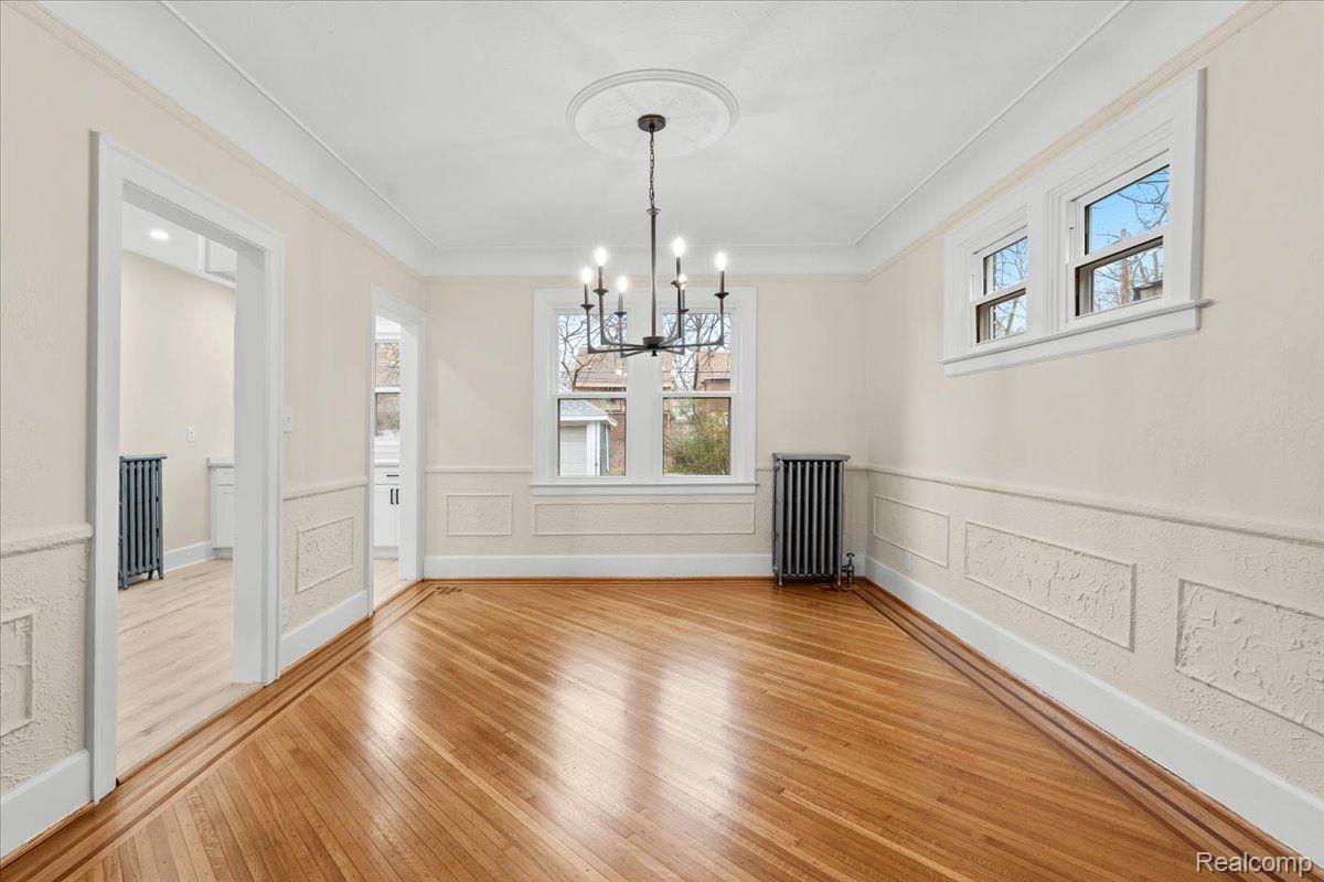 16525 Roselawn Street