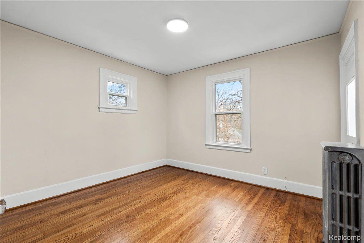 16525 Roselawn Street