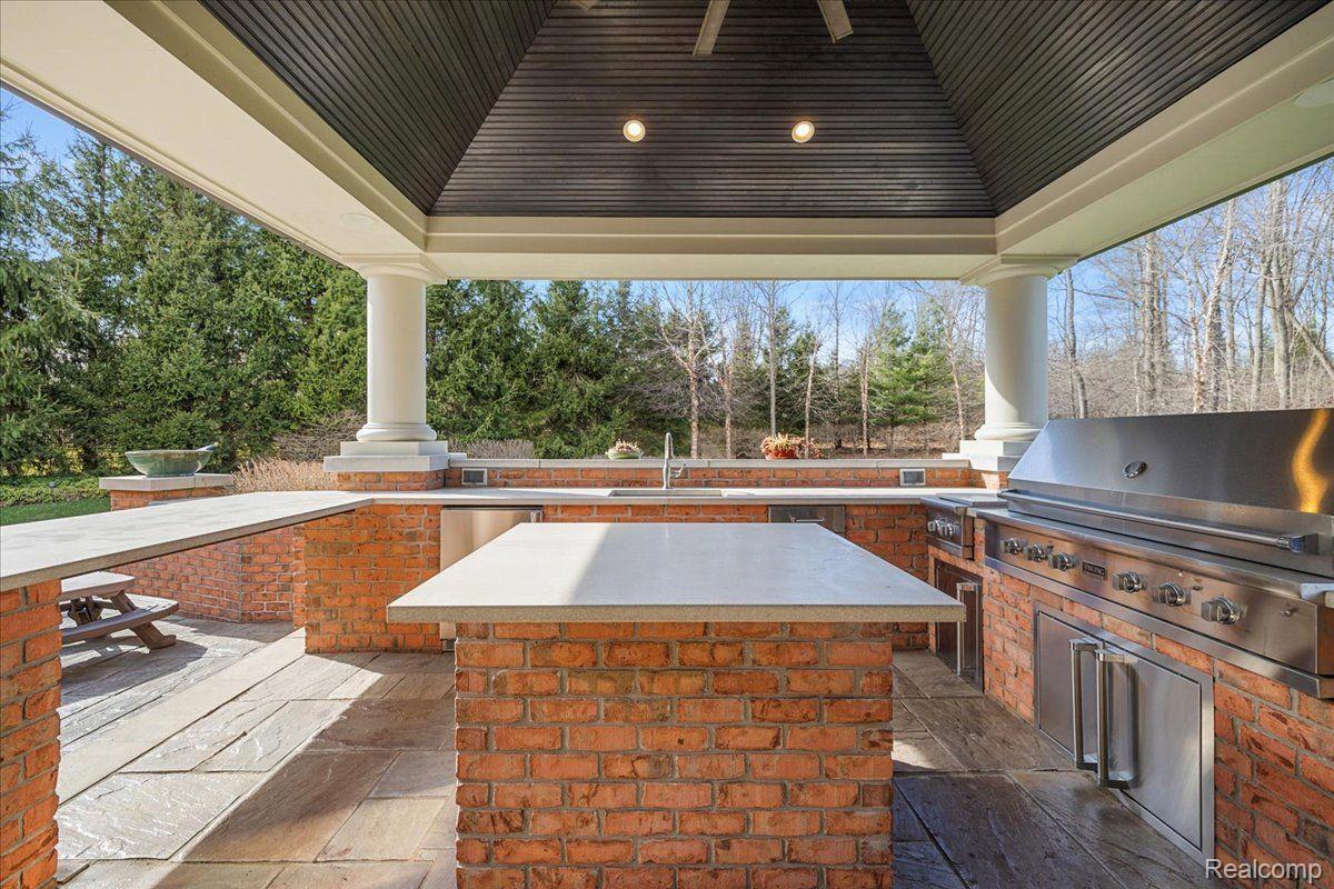 2779 Turtle Lake Drive