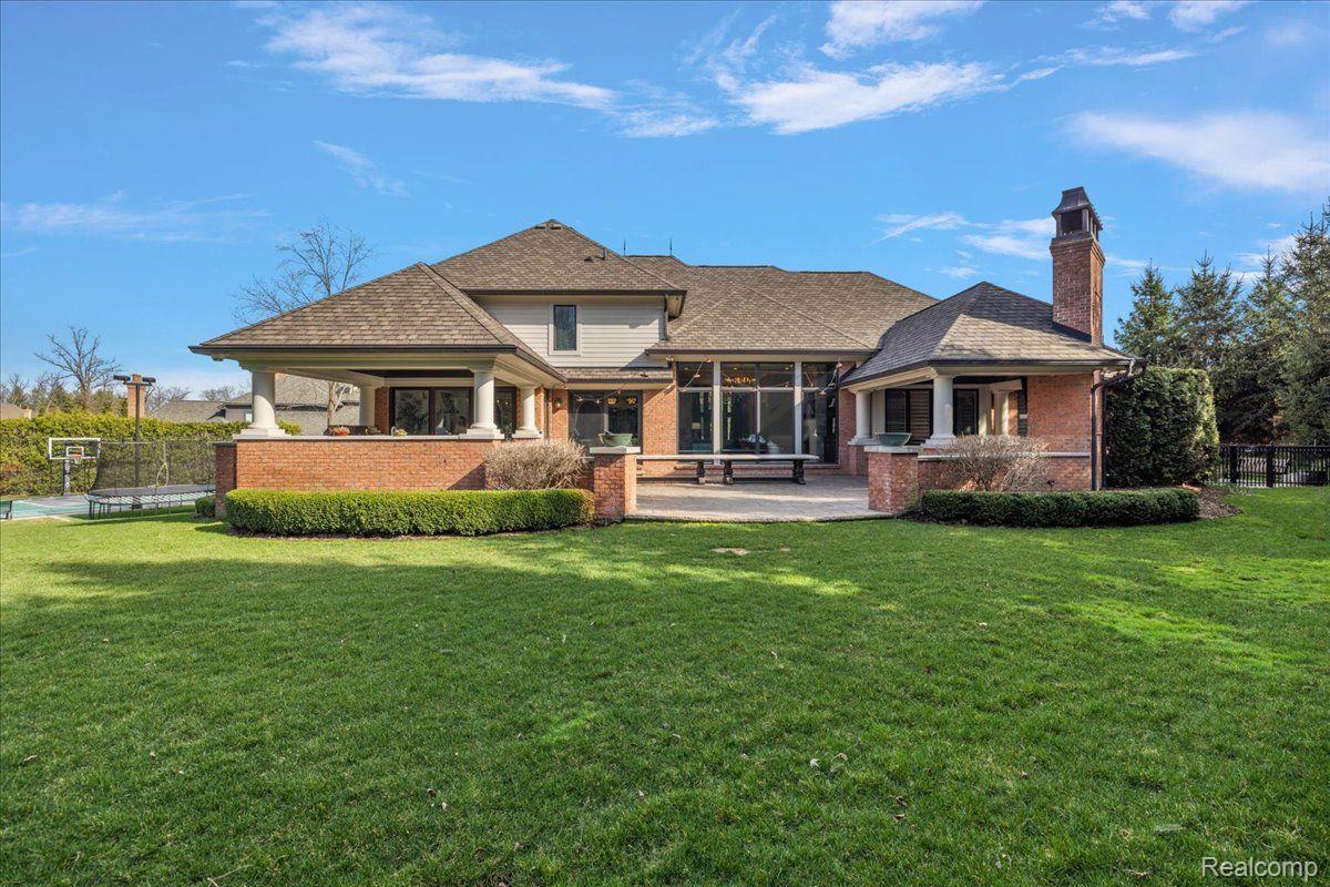 2779 Turtle Lake Drive