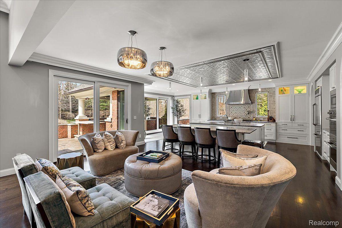 2779 Turtle Lake Drive