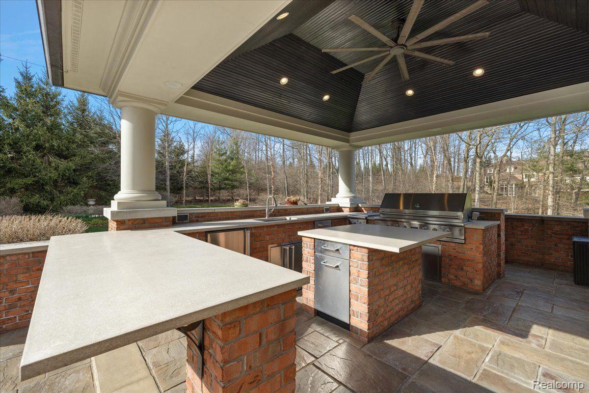 2779 Turtle Lake Drive