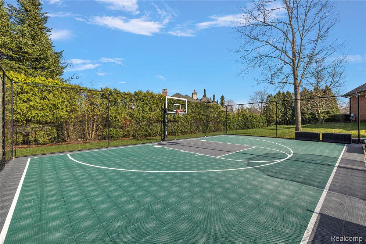 2779 Turtle Lake Drive