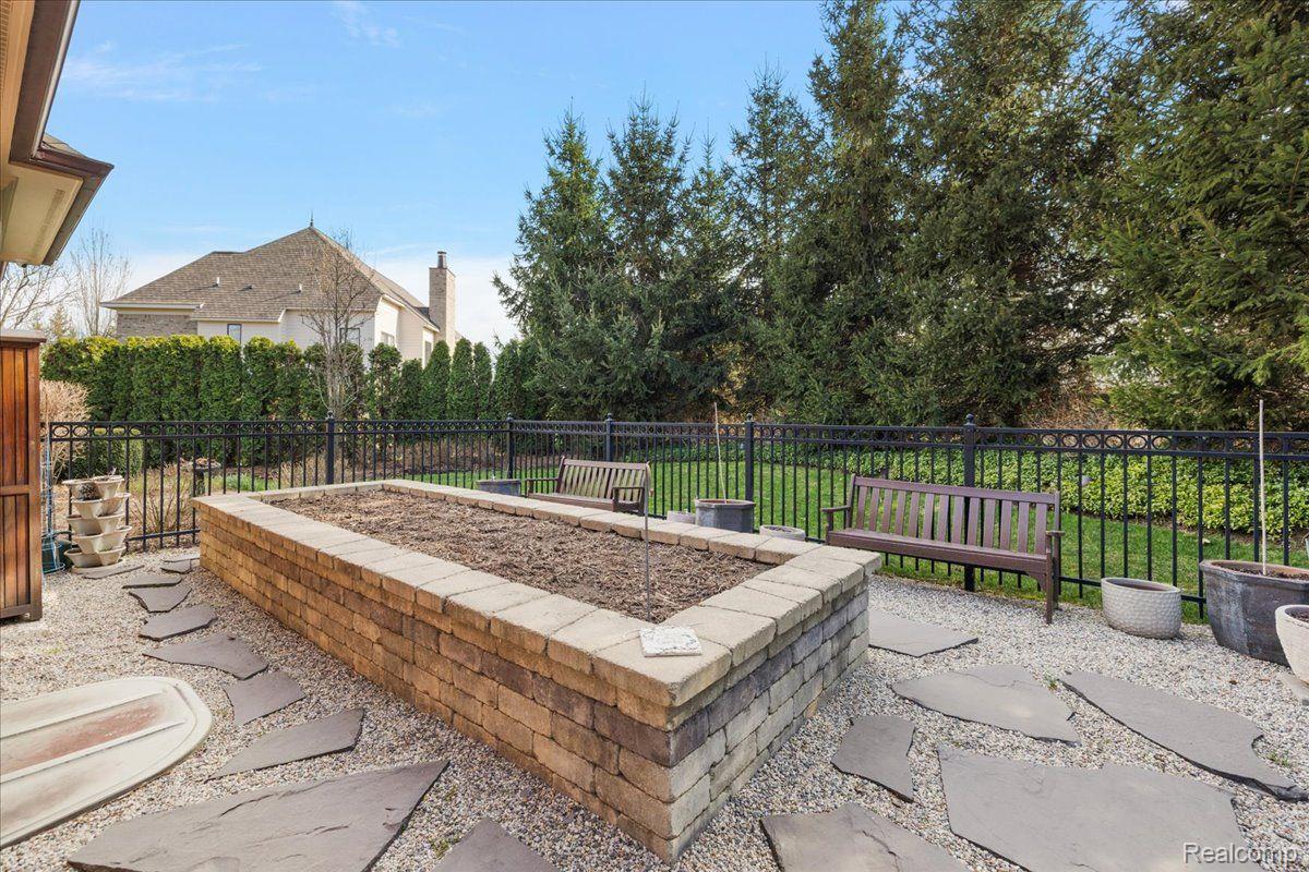 2779 Turtle Lake Drive