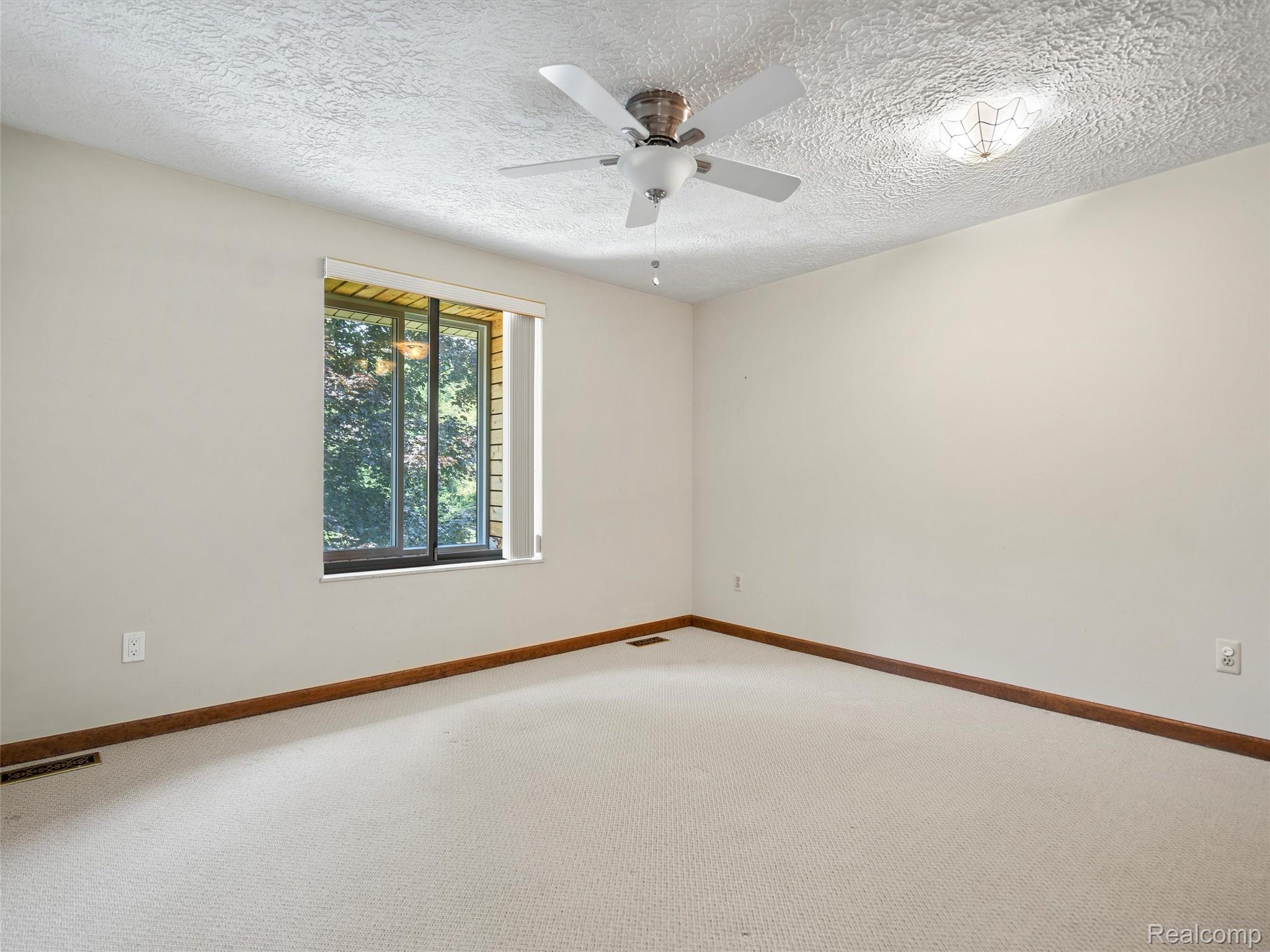 1116 Knob Creek Drive