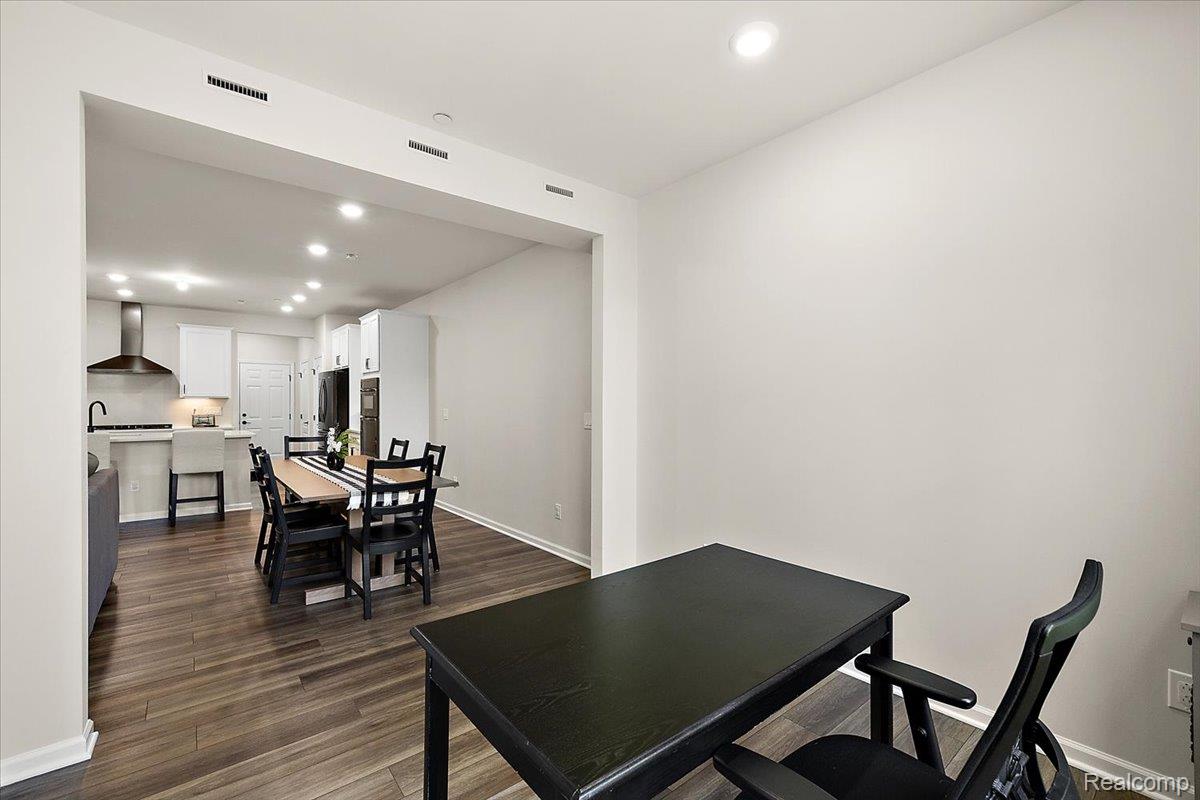 39992 Premier Drive