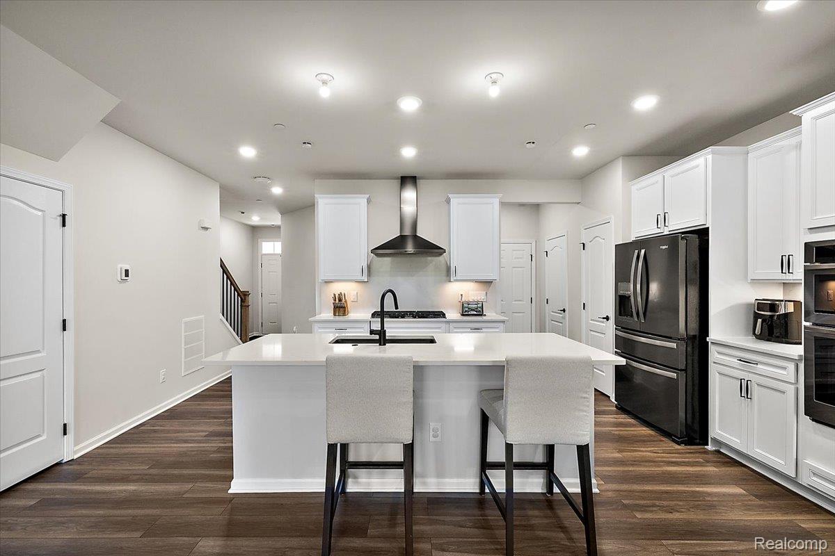39992 Premier Drive