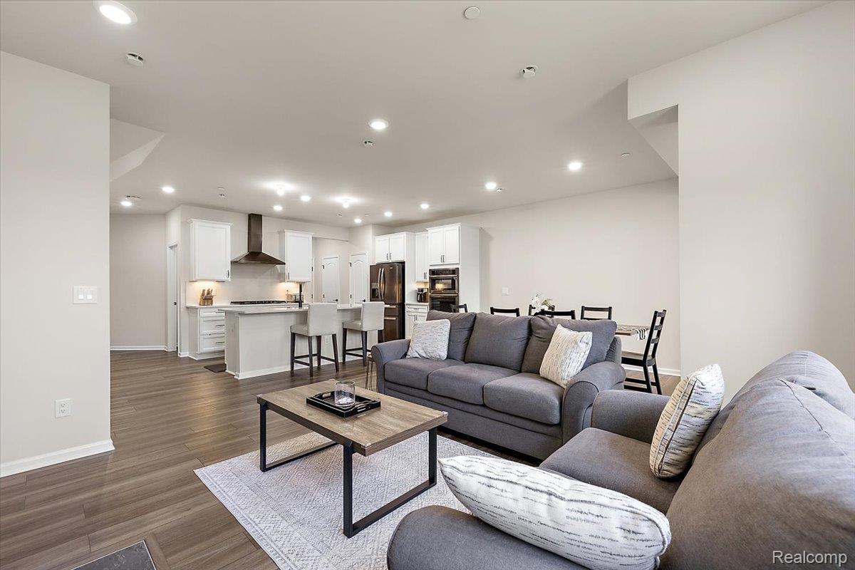 39992 Premier Drive