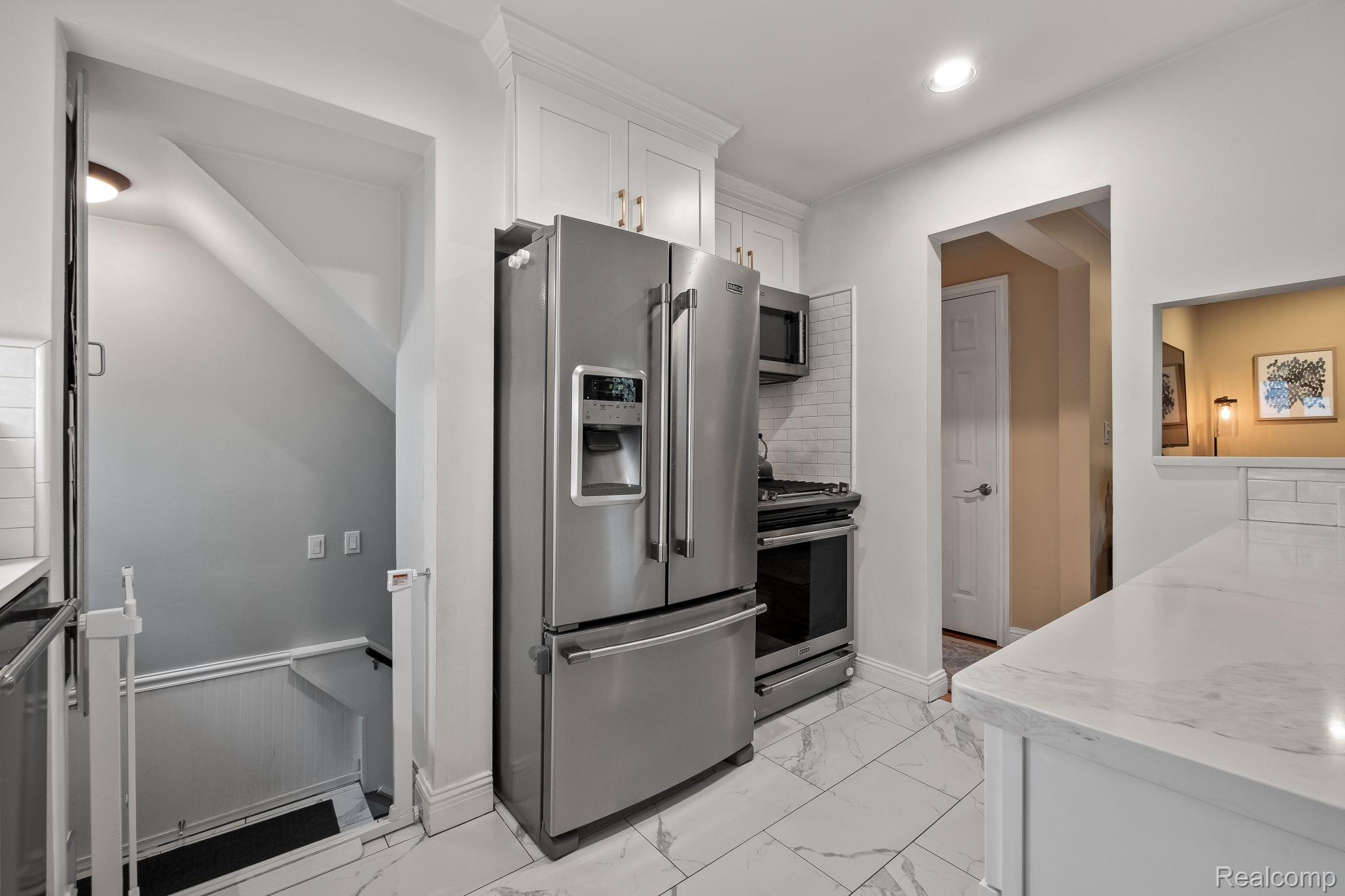 309 S Dorchester Avenue