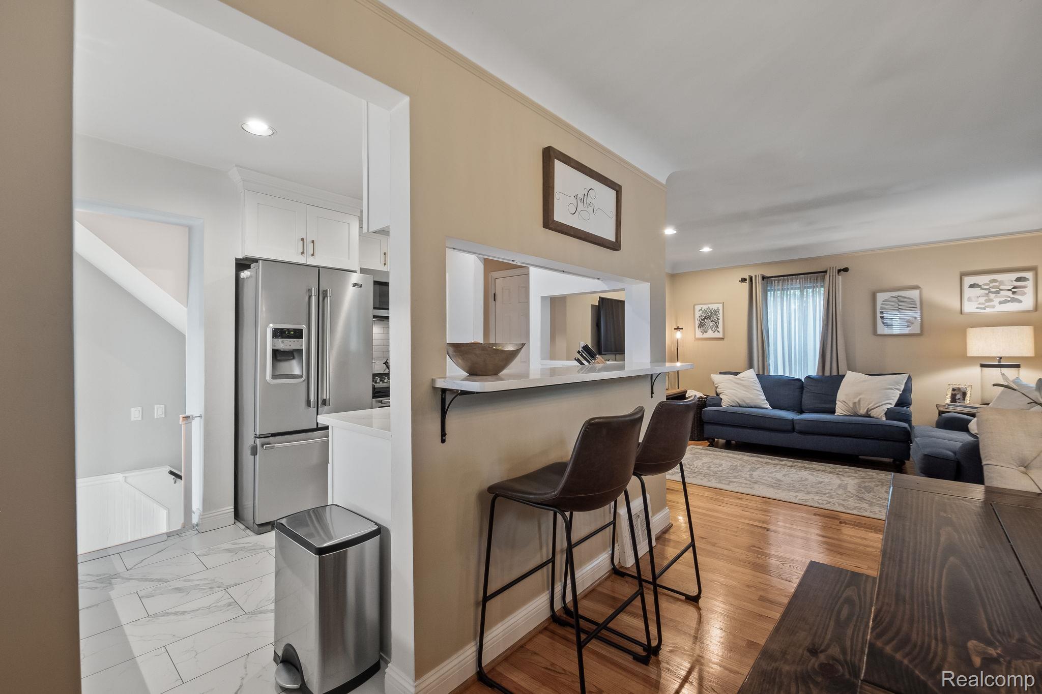 309 S Dorchester Avenue