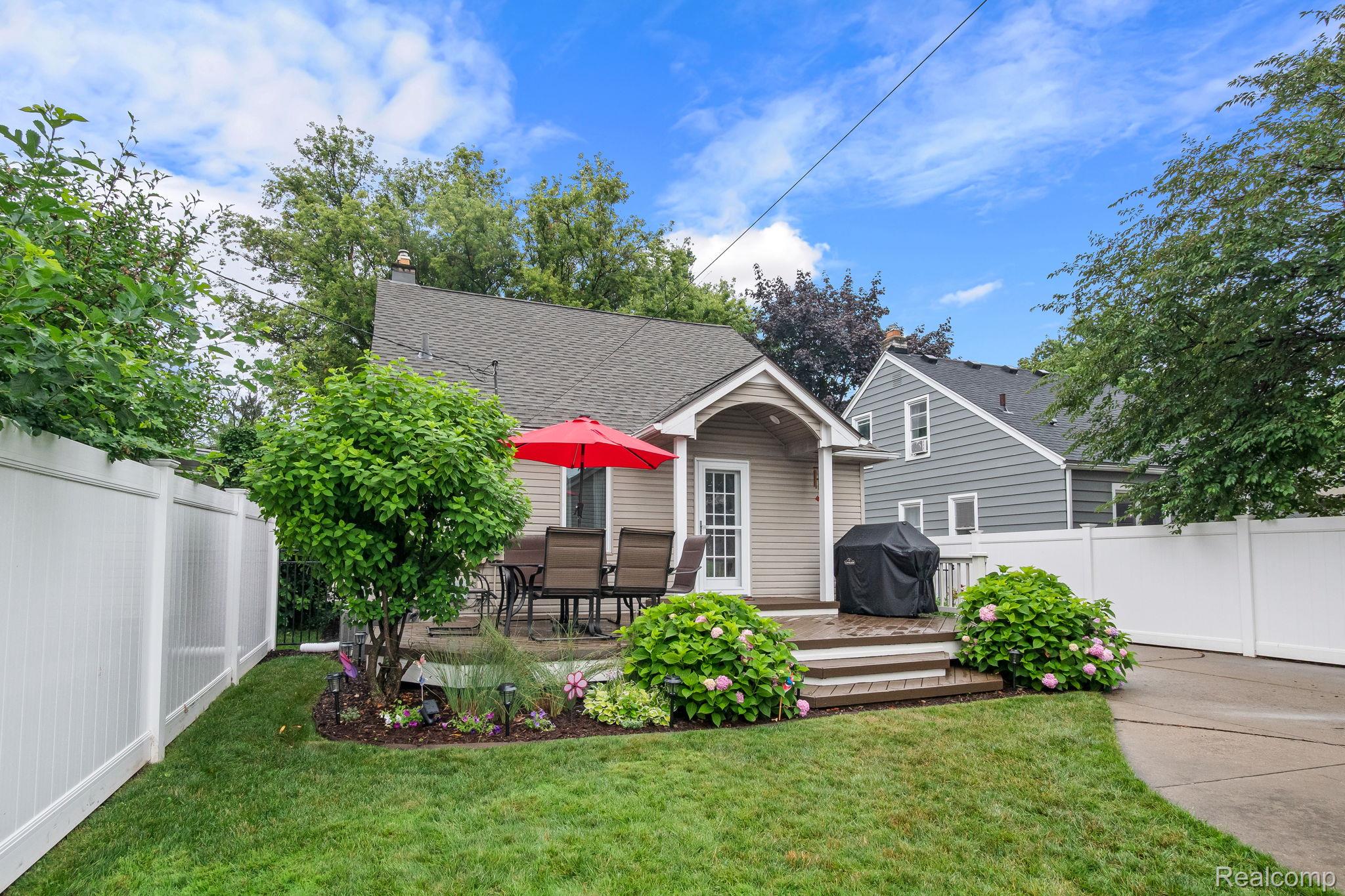 309 S Dorchester Avenue