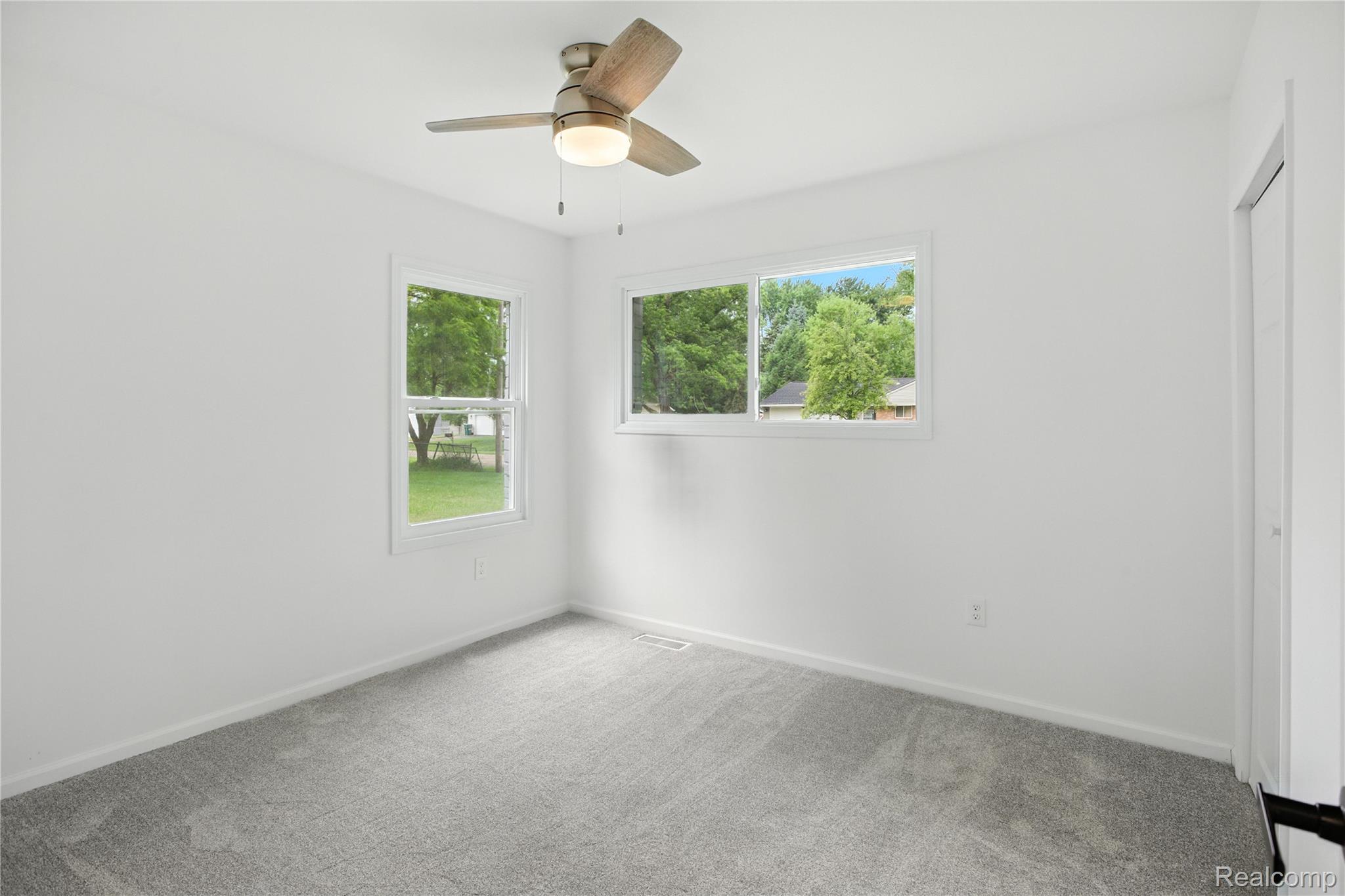 4736 Summerhill Drive