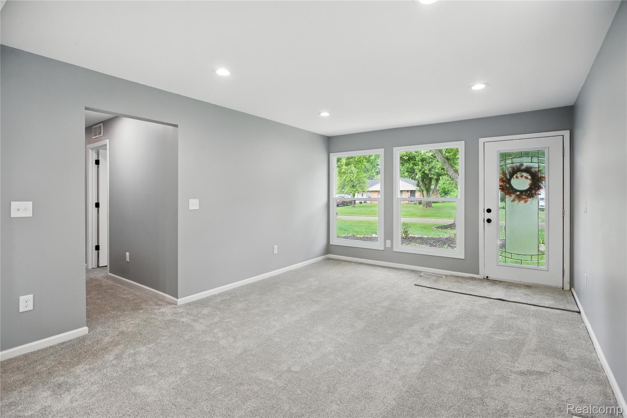 4736 Summerhill Drive