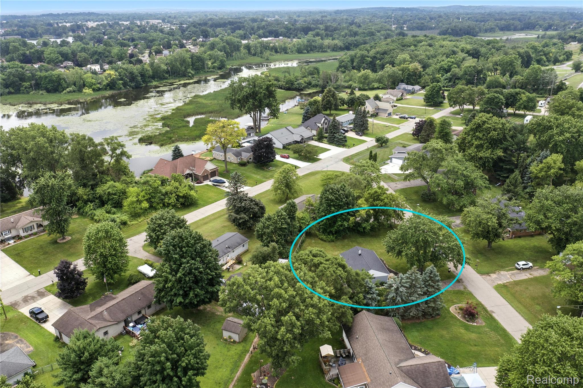 4736 Summerhill Drive