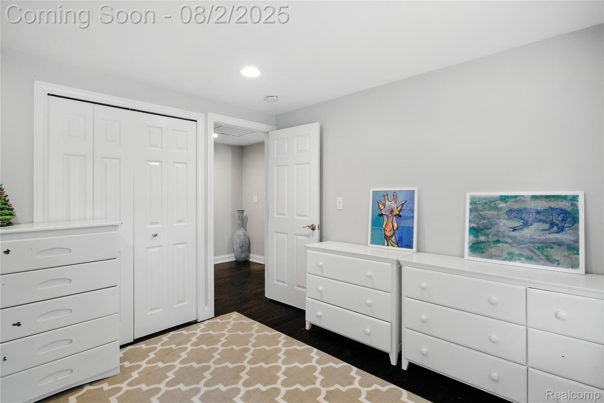 3770 Eastbourne Drive