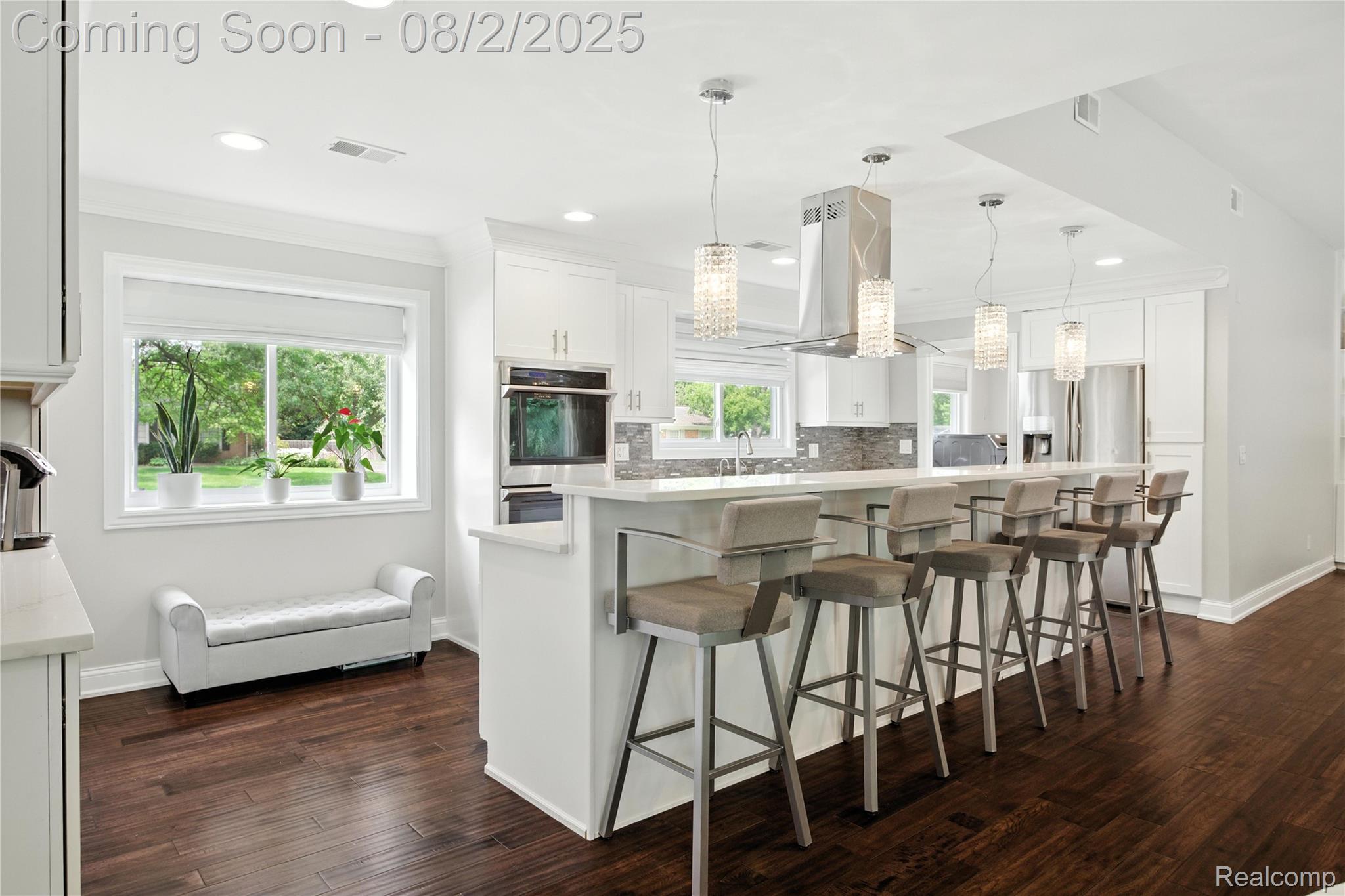 3770 Eastbourne Drive