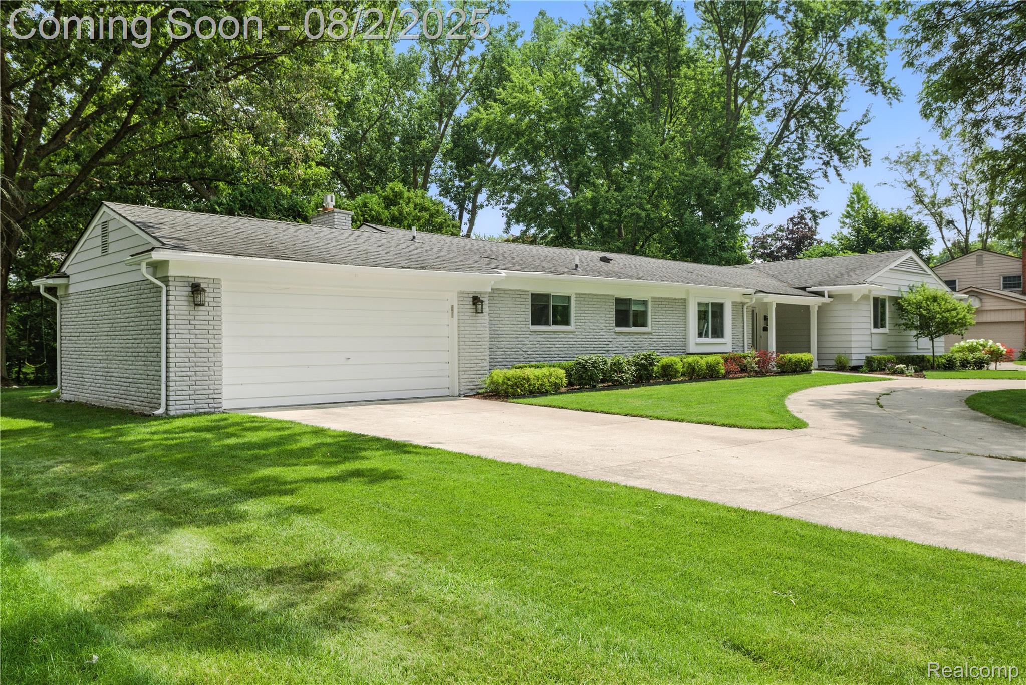 3770 Eastbourne Drive