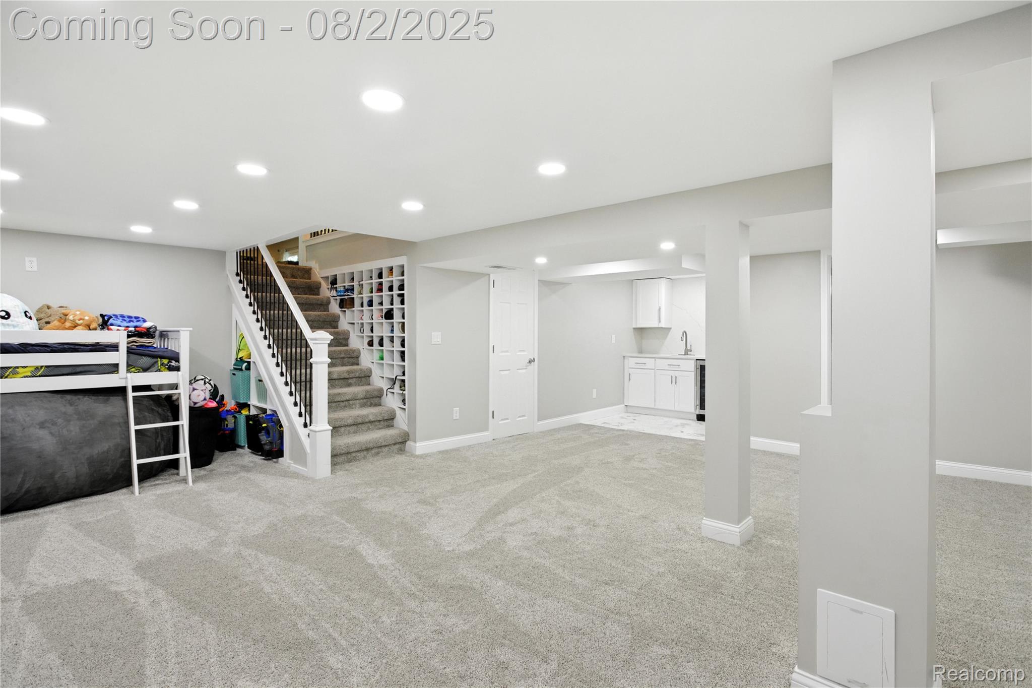 3770 Eastbourne Drive