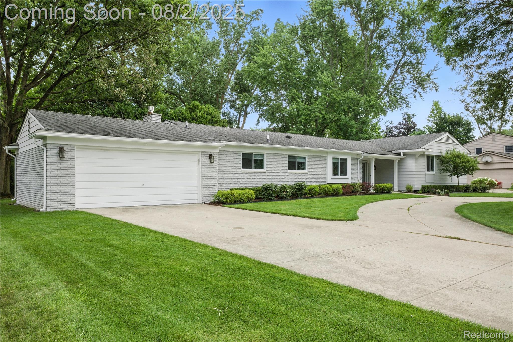 3770 Eastbourne Drive