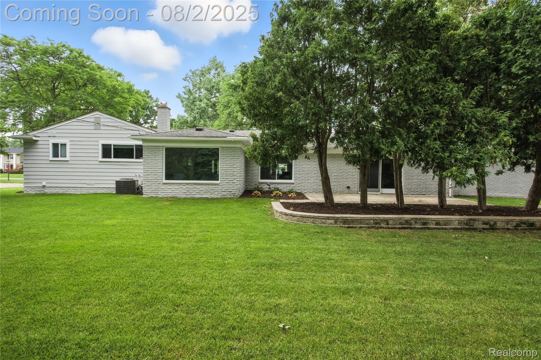 3770 Eastbourne Drive