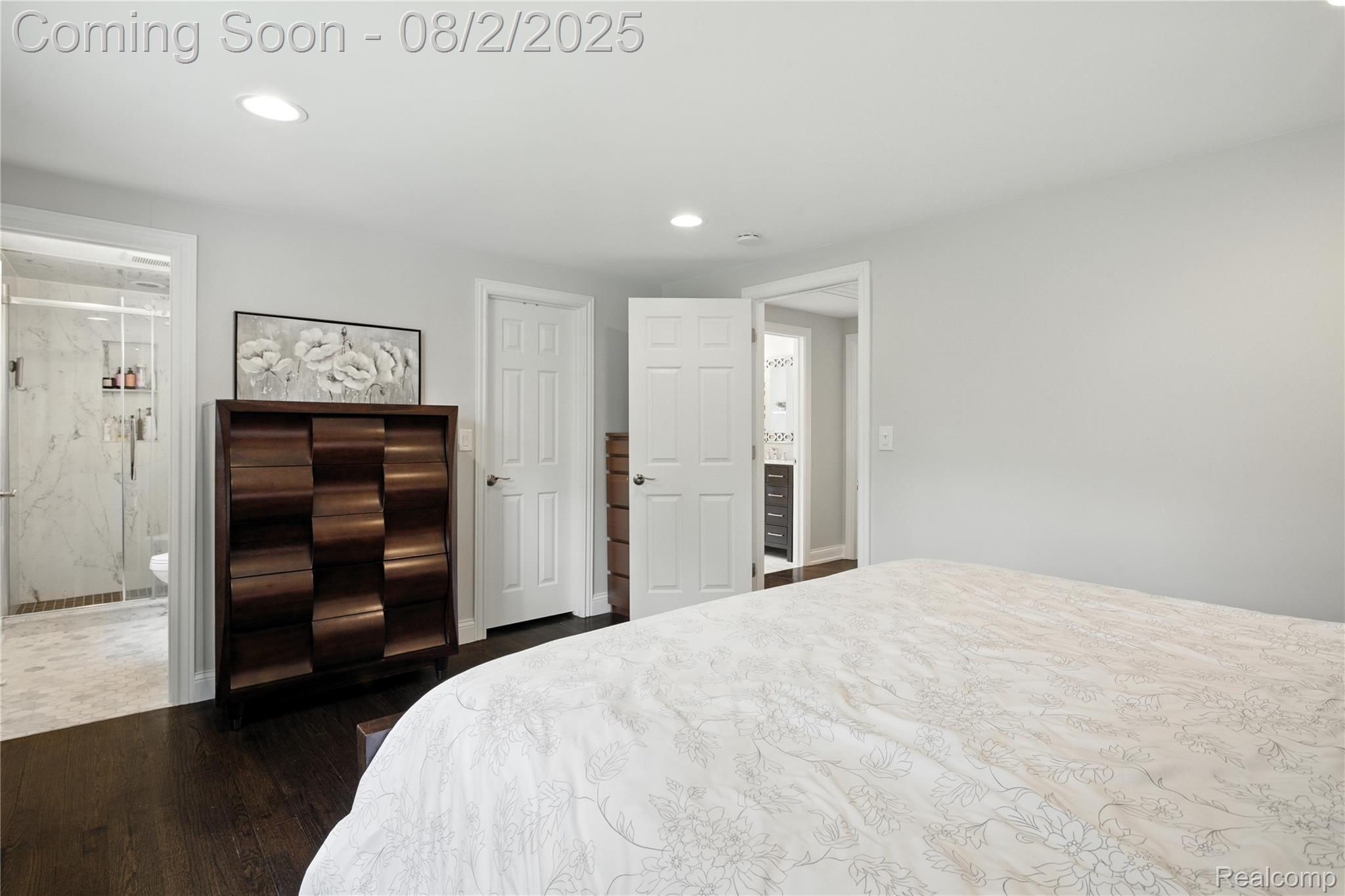 3770 Eastbourne Drive